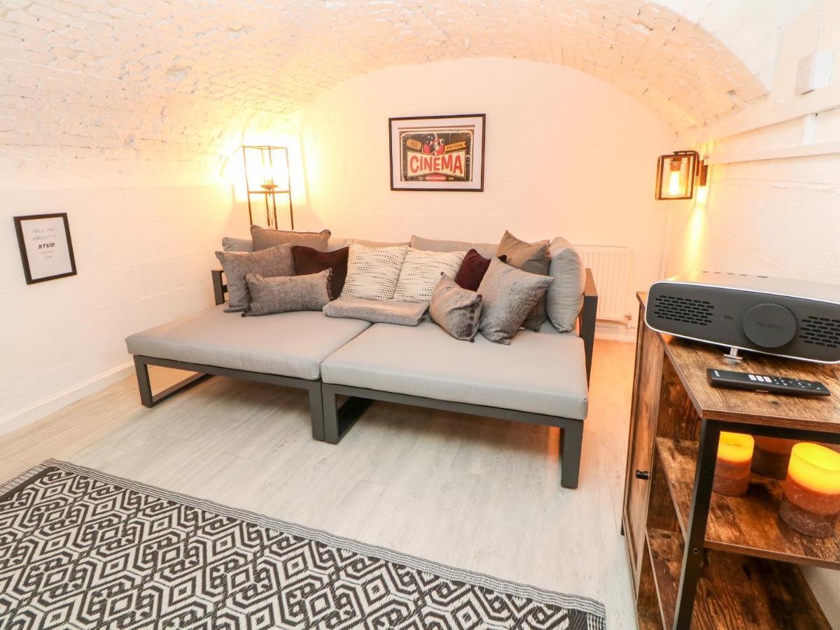 אשבורן Middle Cottage מראה חיצוני תמונה